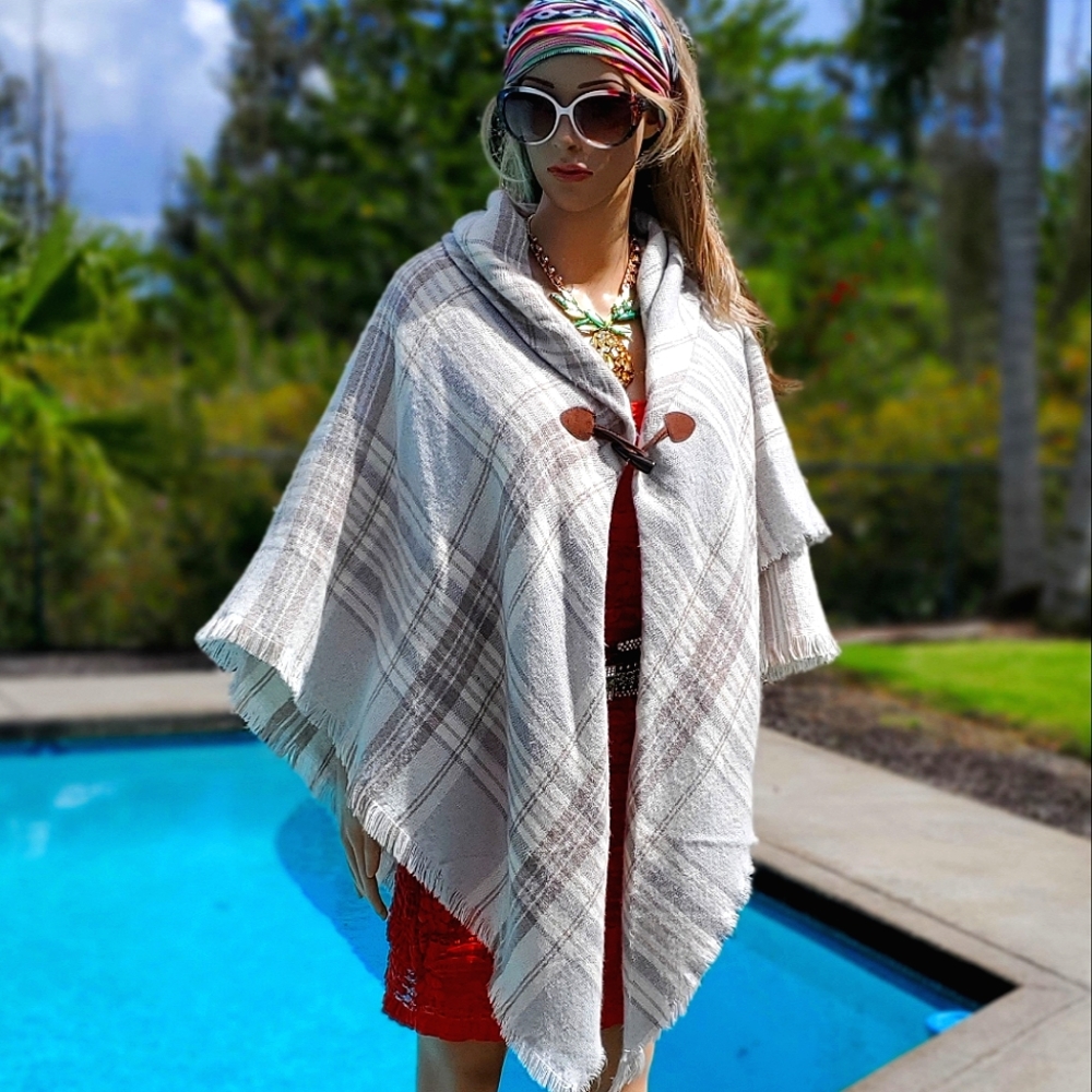 Modena Plaid Toggle Button Asymmetrical Poncho - … - image 1